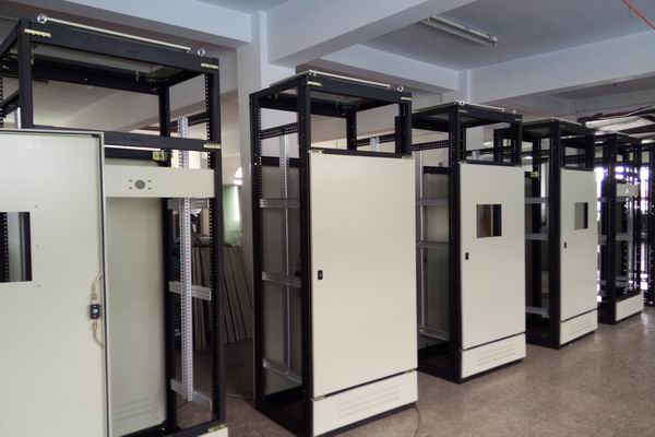 鹤壁配电柜-3683厂家配电柜检修需要注意的